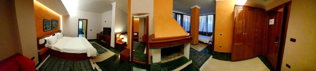 Nov Hotel Τίρανα Εξωτερικό φωτογραφία