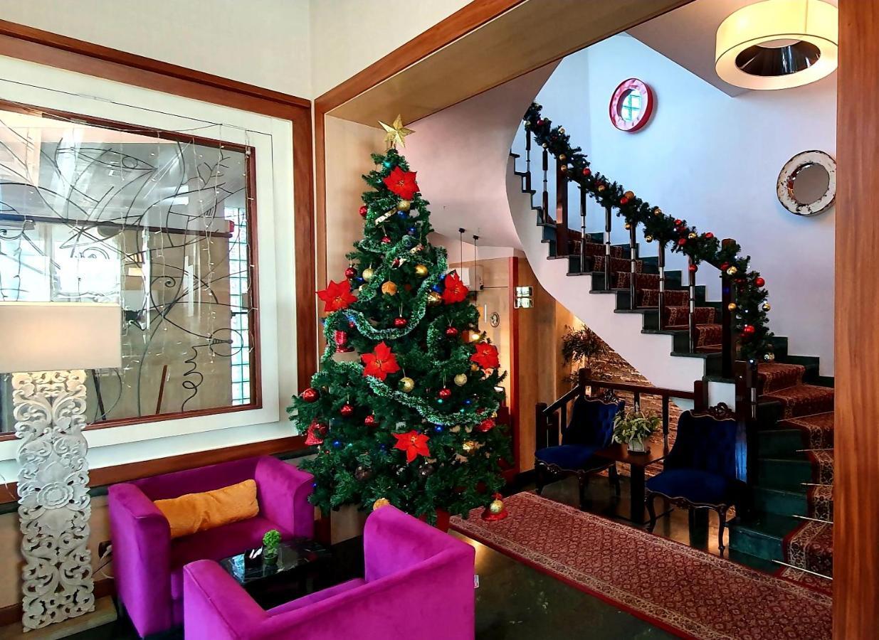 Nov Hotel Τίρανα Εξωτερικό φωτογραφία